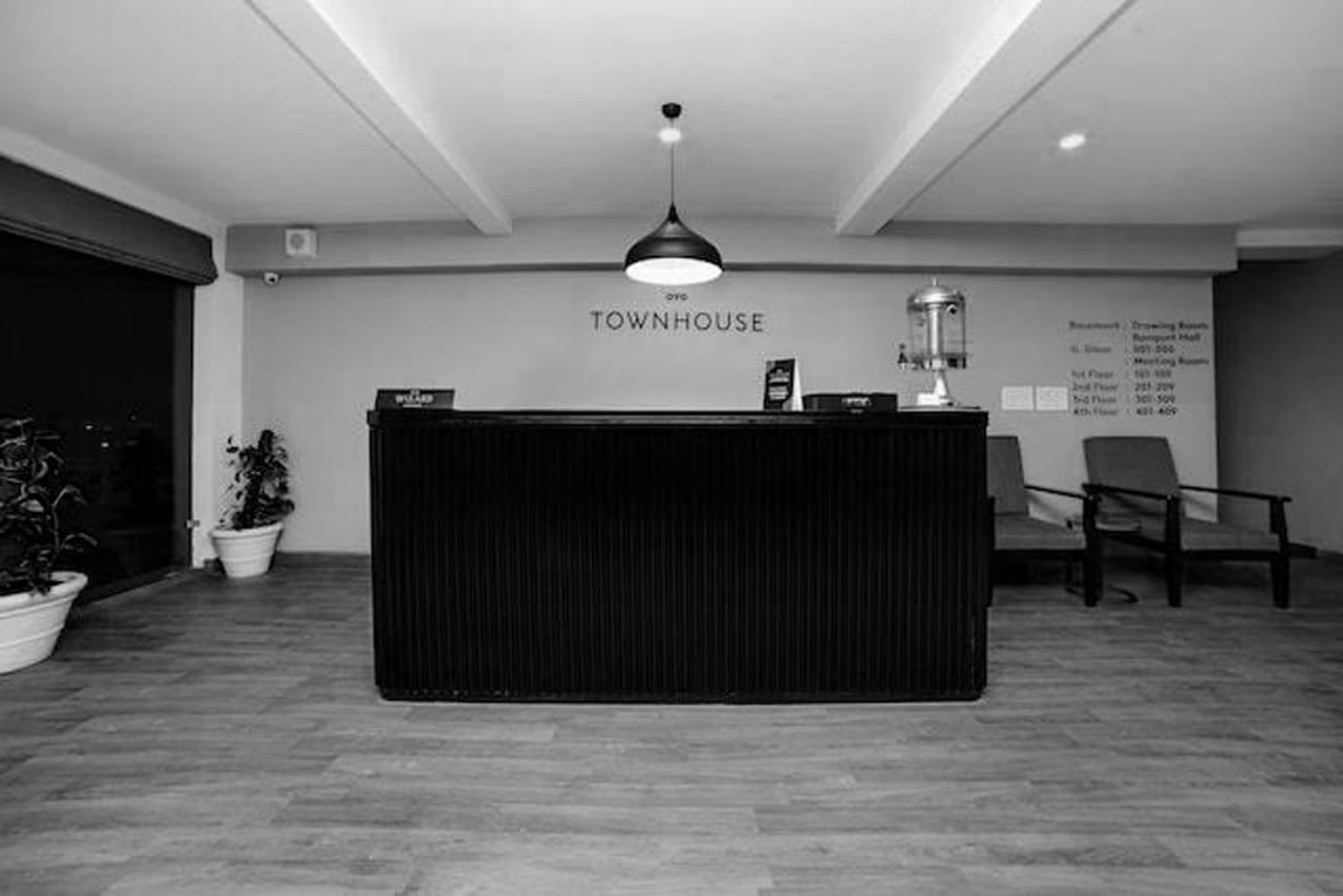 فندق Townhouse Sohna Road 2 غورغاون المظهر الخارجي الصورة