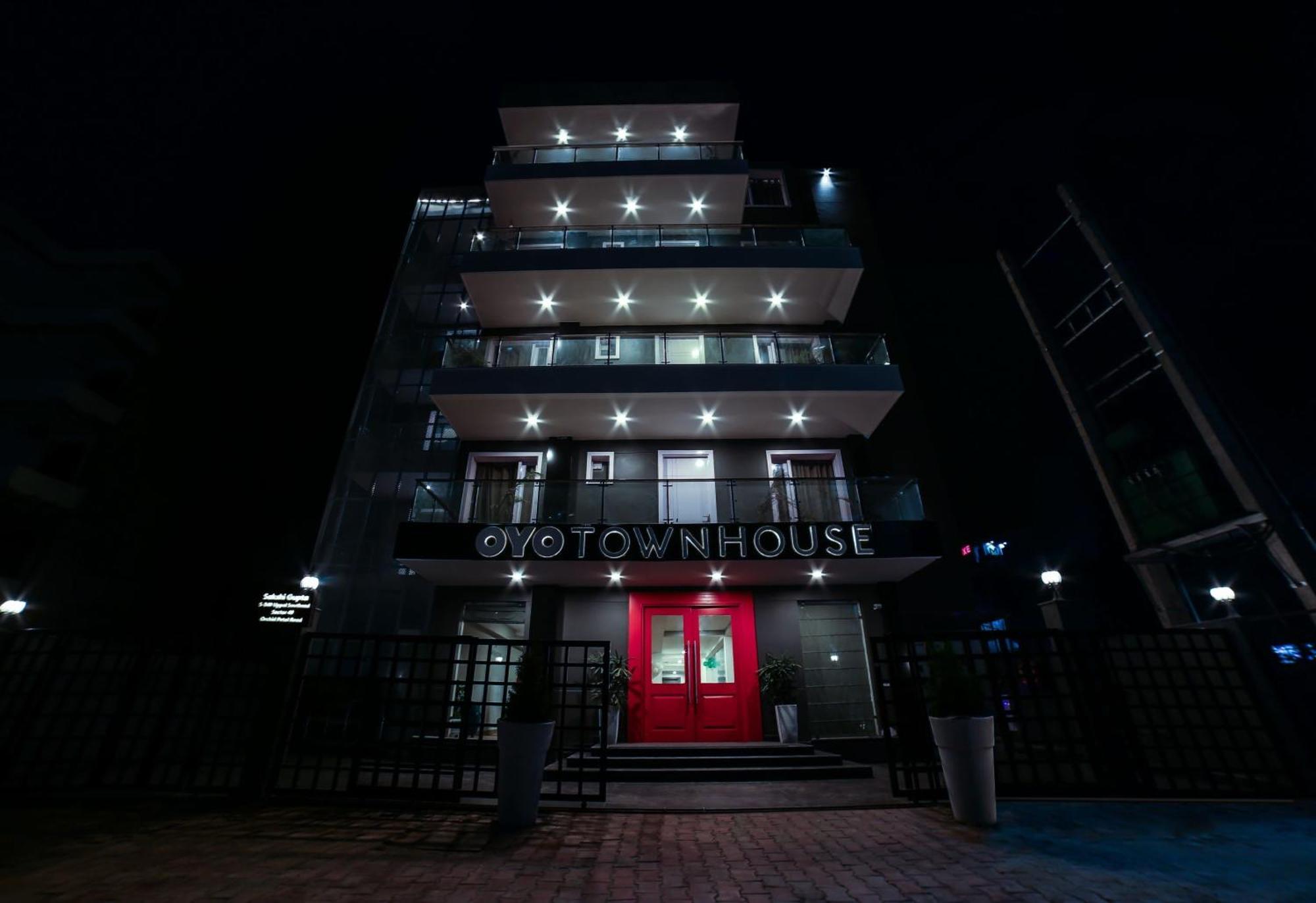فندق Townhouse Sohna Road 2 غورغاون المظهر الخارجي الصورة